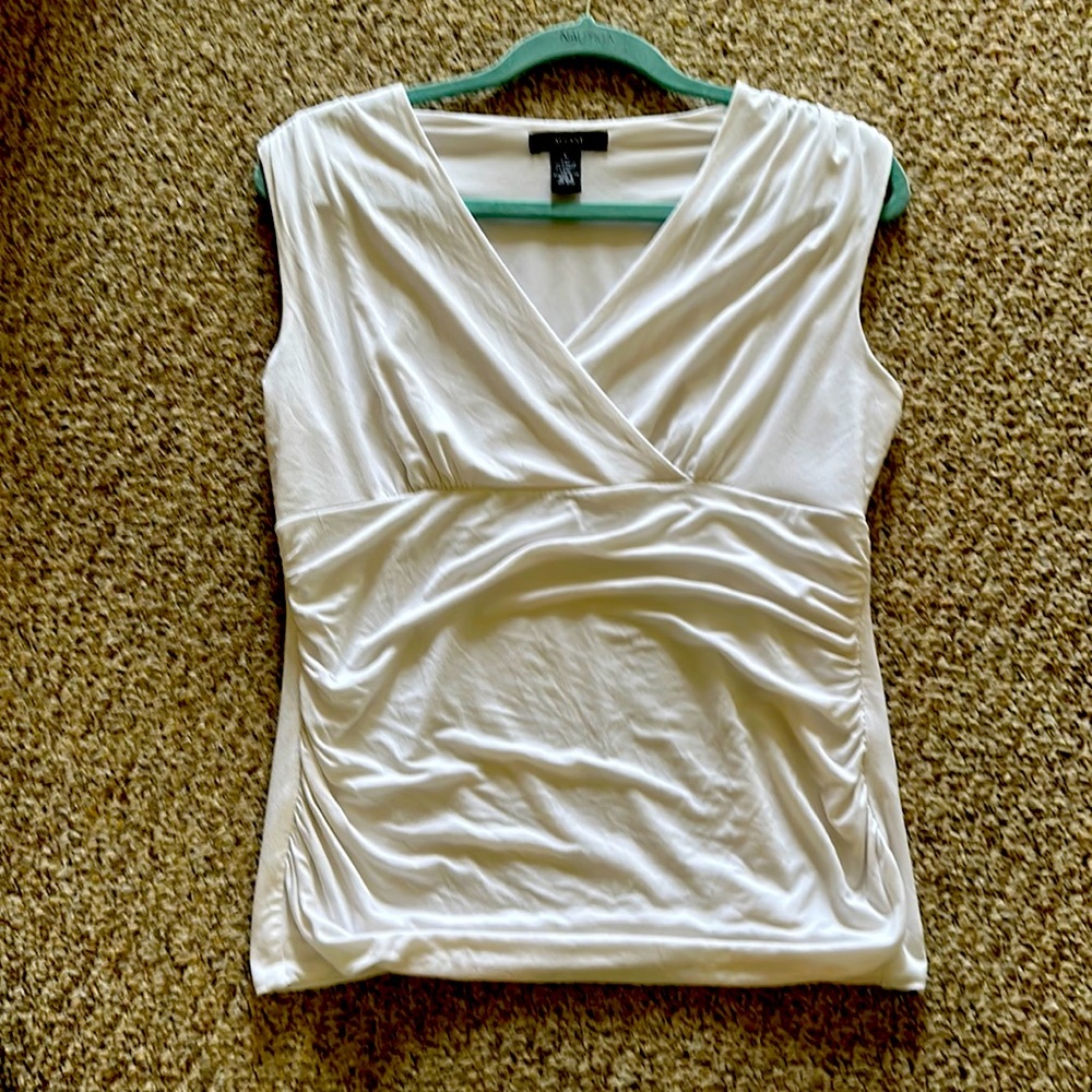 White sleeveless top size large